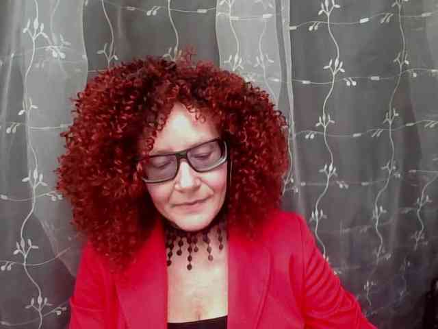 ChristineRed webcam