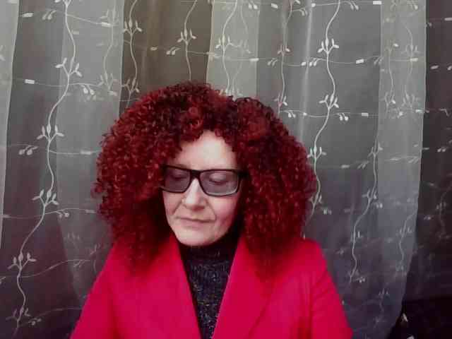 ChristineRed webcam
