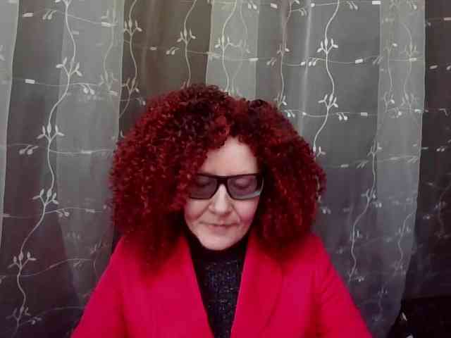 ChristineRed webcam