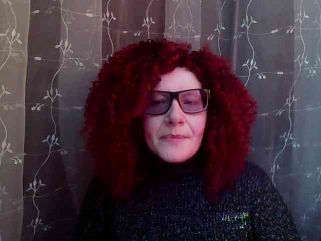 ChristineRed webcam