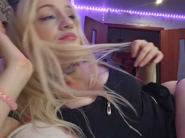 RochellSchlender live cam on BongaCams