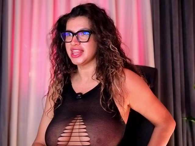 BustyMira