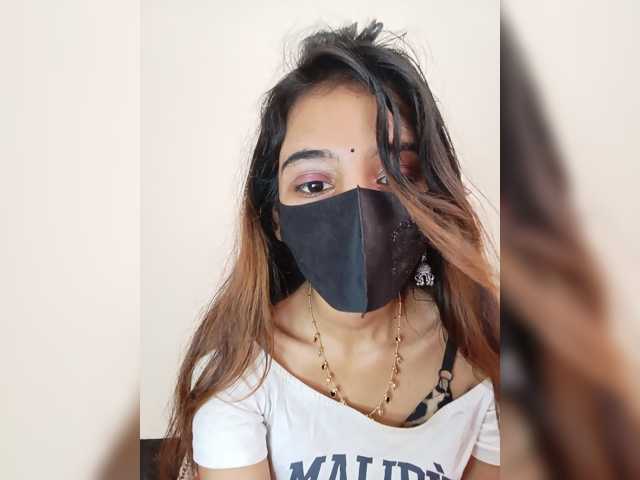JaraRose22 live cam on BongaCams