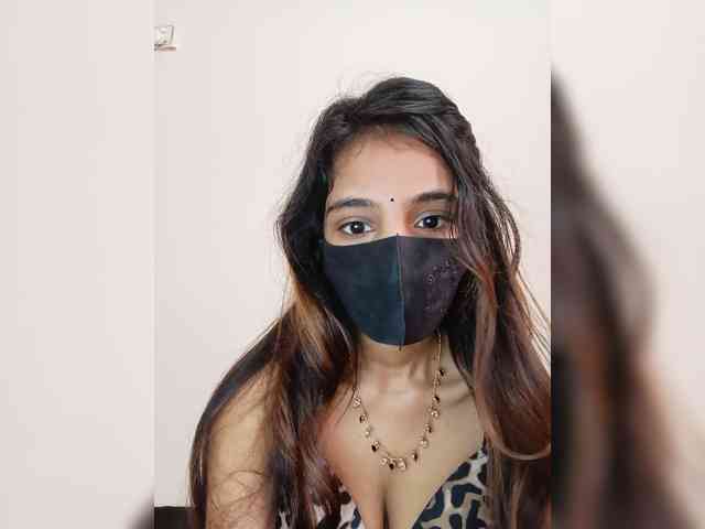 JaraRose22 webcam