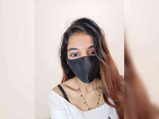 JaraRose22 webcam