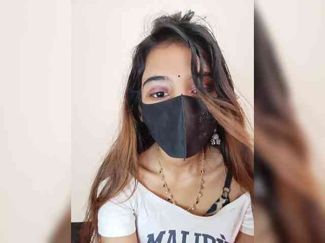 JaraRose22 webcam