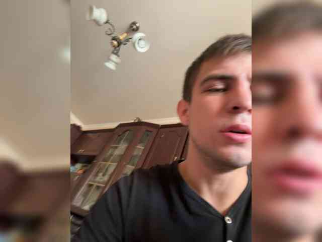 NEOPOLETAN69 webcam
