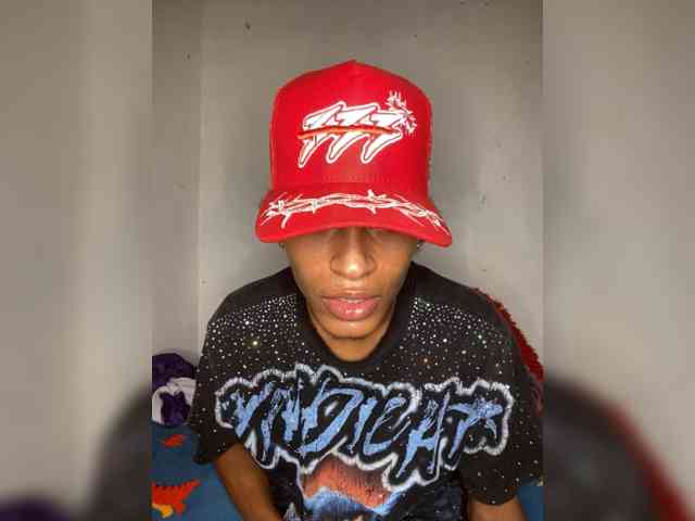 Yunior-6
