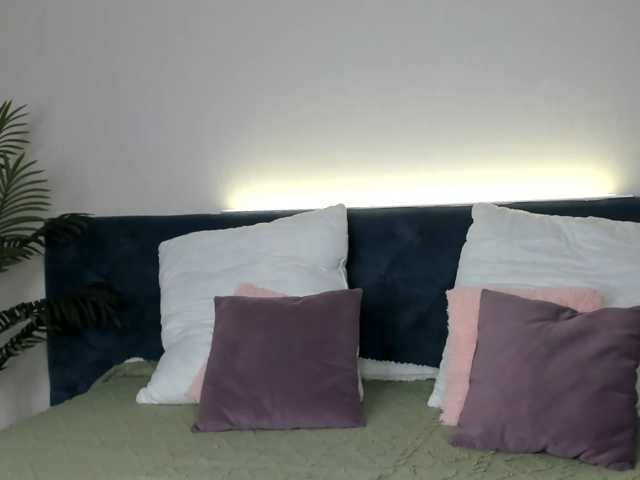 ShadowBellee, live now on BongaCams