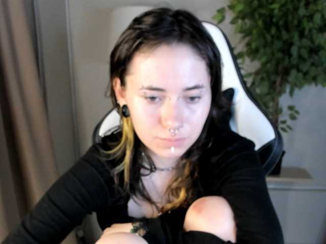 ShadowBellee live cam on BongaCams