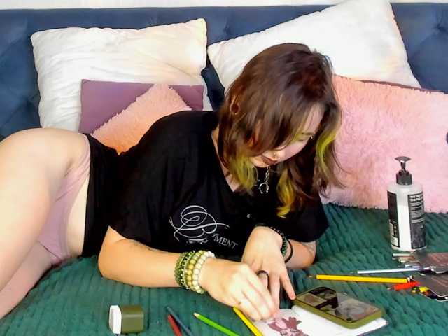 ShadowBellee live cam on BongaCams