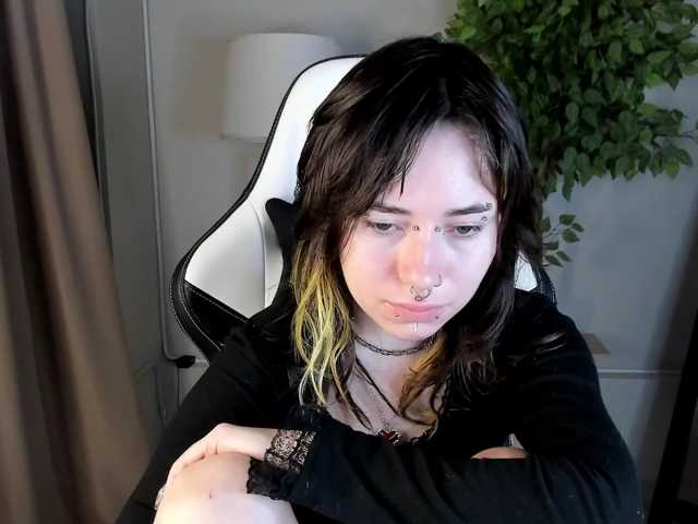 ShadowBellee live cam on BongaCams