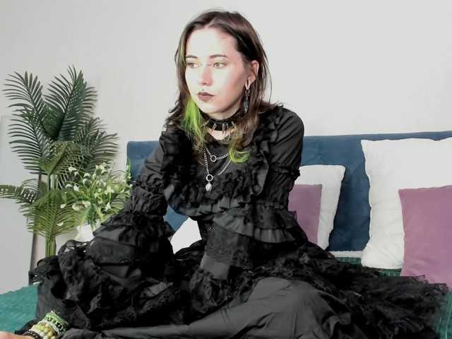 ShadowBellee live cam on BongaCams