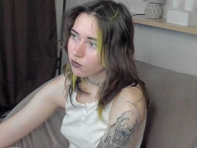 ShadowBellee live cam on BongaCams