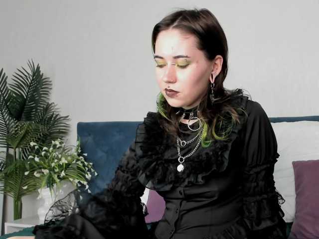 ShadowBellee live cam on BongaCams