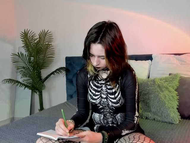 ShadowBellee live cam on BongaCams