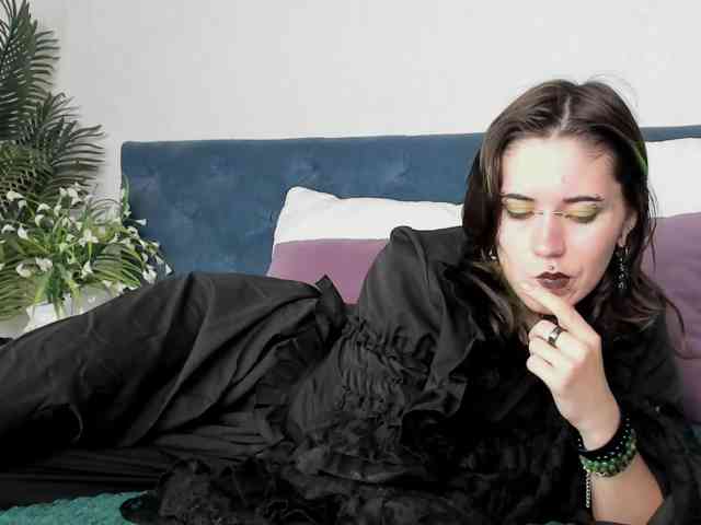 ShadowBellee webcam
