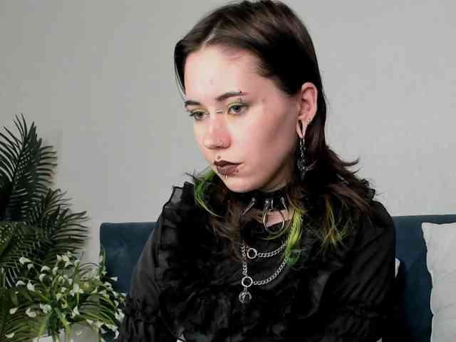 ShadowBellee webcam