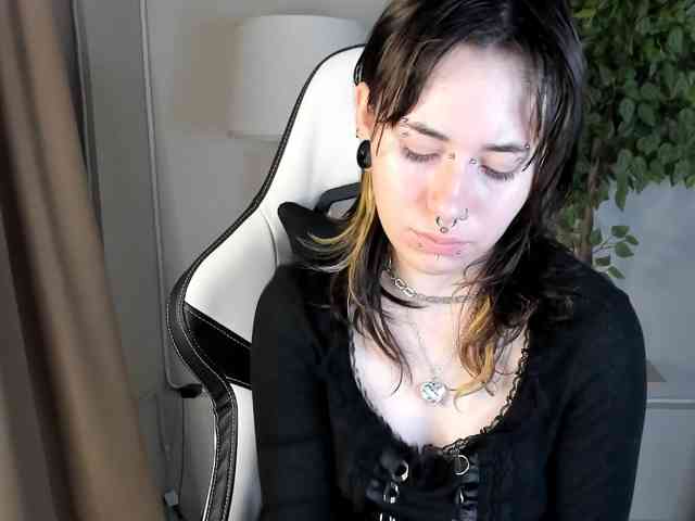 ShadowBellee webcam