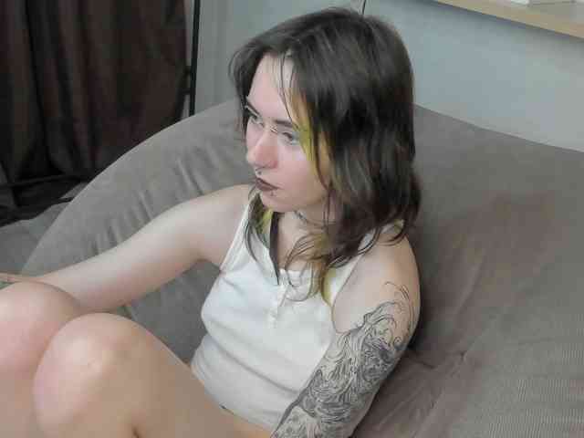 ShadowBellee webcam
