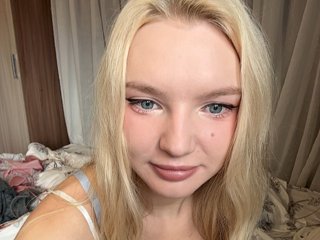 AmmyAlexInPublic Porn Show