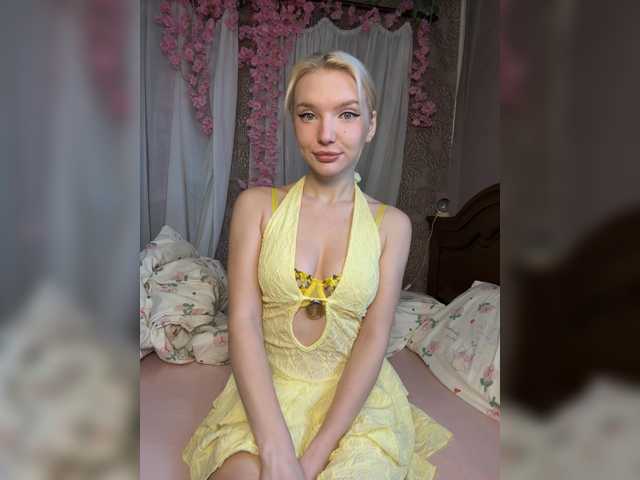 AmmyAlexInPublic