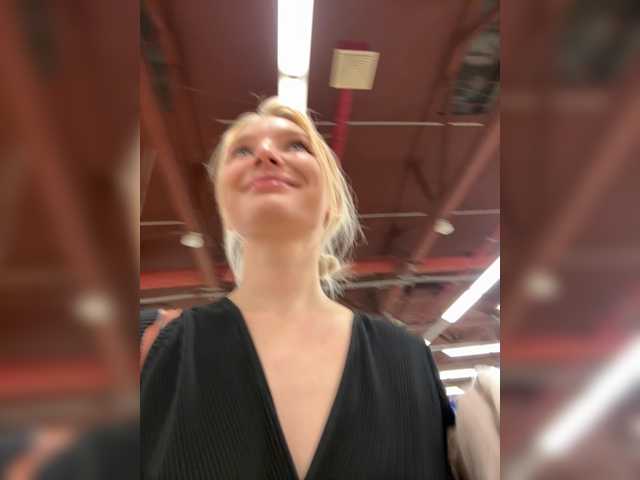 AmmyAlexInPublic