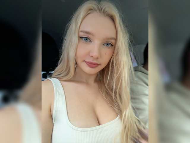 AmmyAlexInPublic