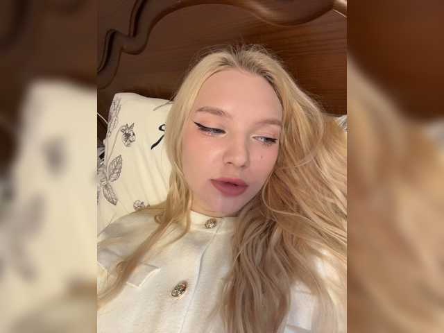 видео AmmyAlexInPublic