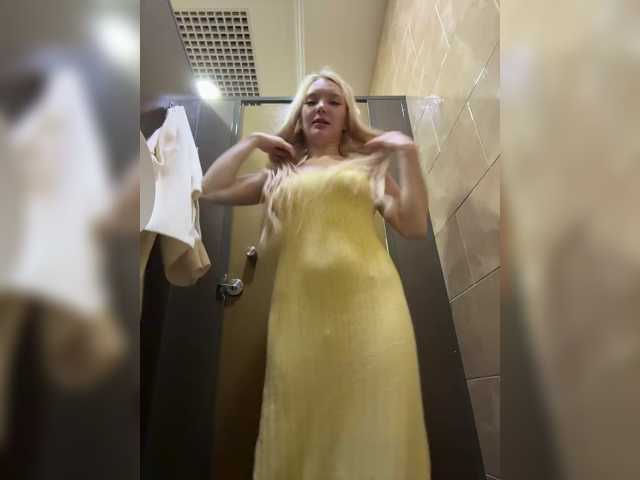 AmmyAlexInPublic