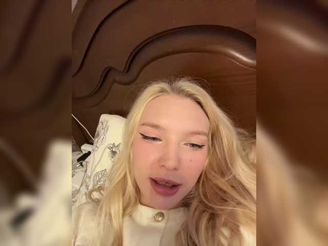 AmmyAlexInPublic