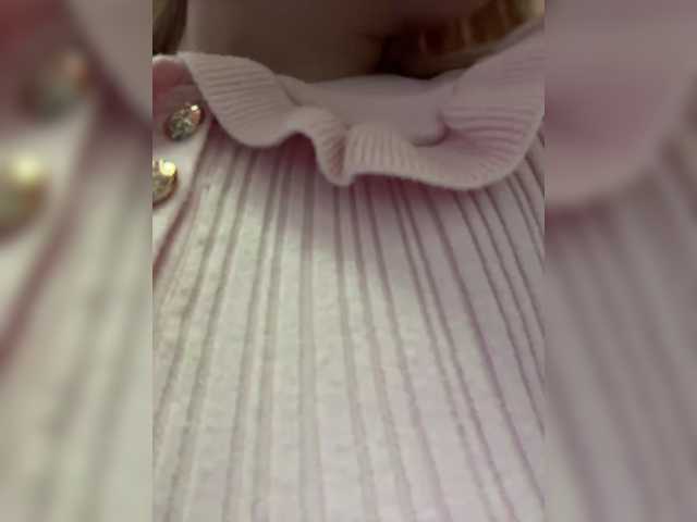 AmmyAlexInPublic