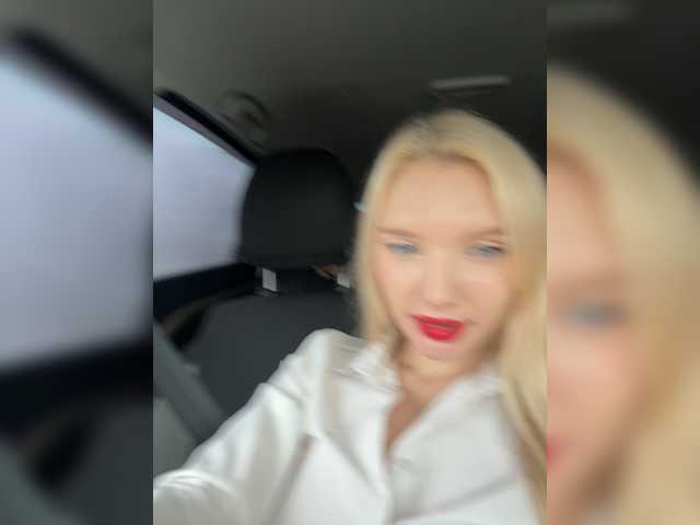 AmmyAlexInPublic