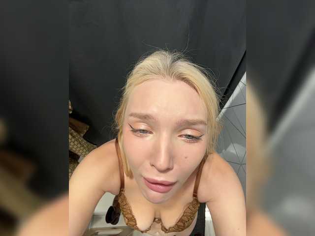 AmmyAlexInPublic