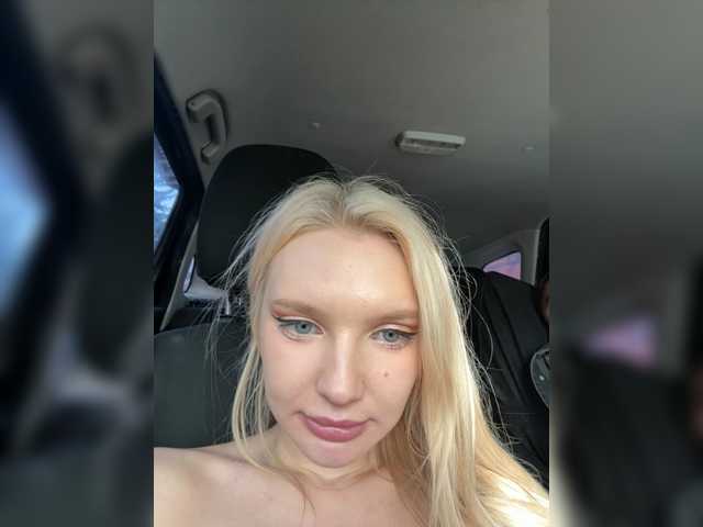 AmmyAlexInPublic