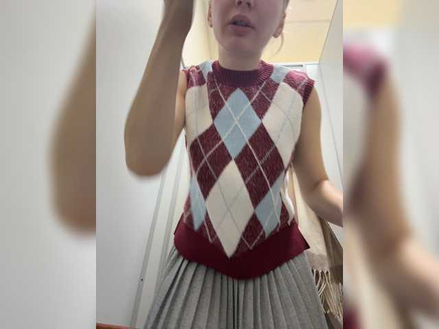 AmmyAlexInPublic live cam on BongaCams