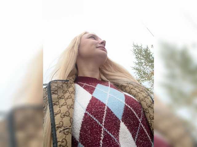AmmyAlexInPublic