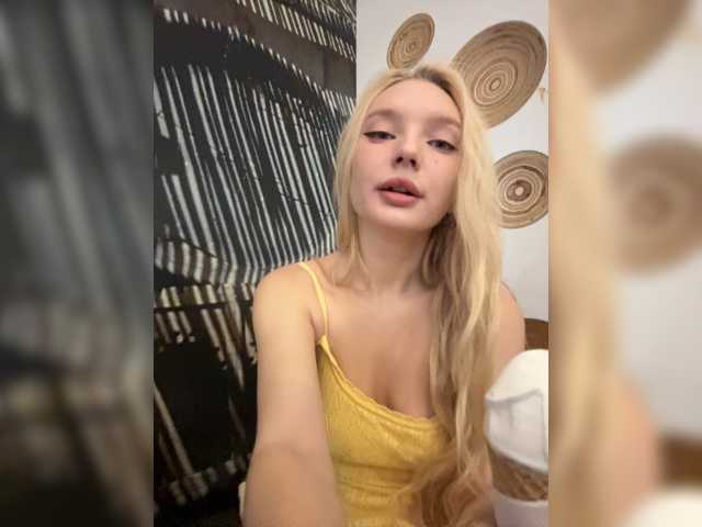AmmyAlexInPublic