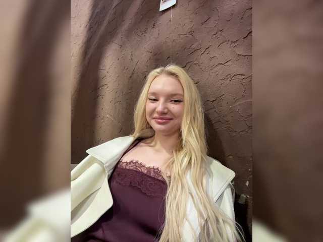 AmmyAlexInPublic