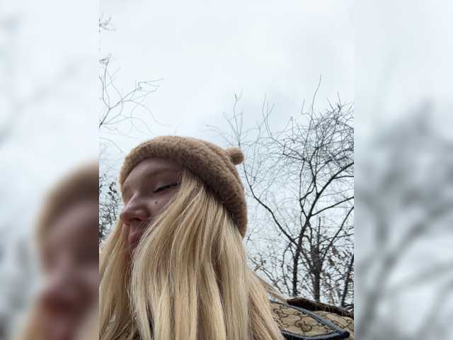 AmmyAlexInPublic