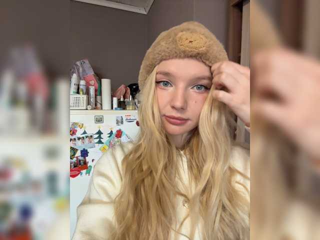 AmmyAlexInPublic