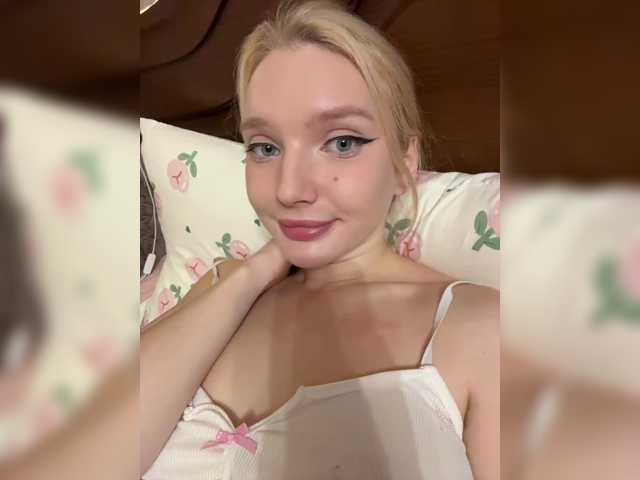 AmmyAlexInPublic