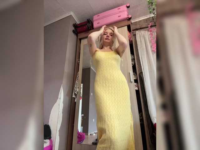 AmmyAlexInPublic