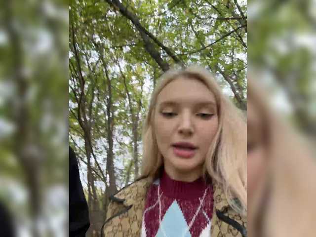 AmmyAlexInPublic live cam on BongaCams