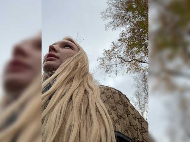 AmmyAlexInPublic