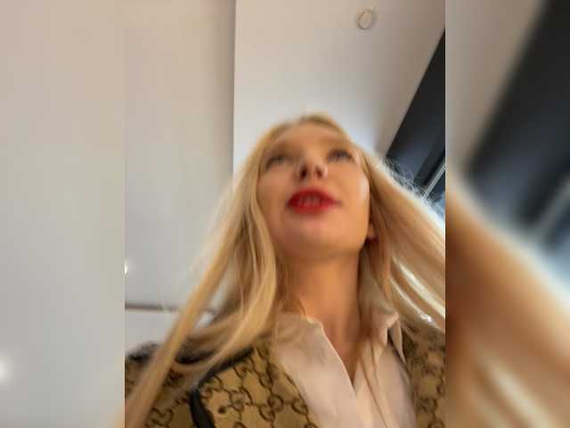 AmmyAlexInPublic