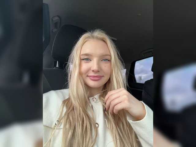 AmmyAlexInPublic