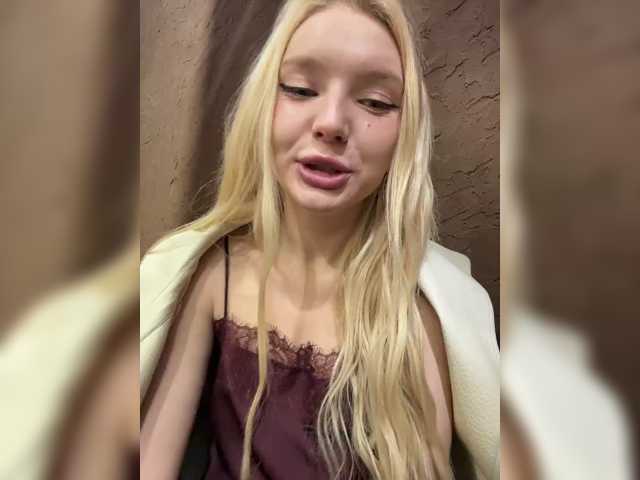 AmmyAlexInPublic