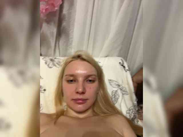 AmmyAlexInPublic AmmyAlexInPublic