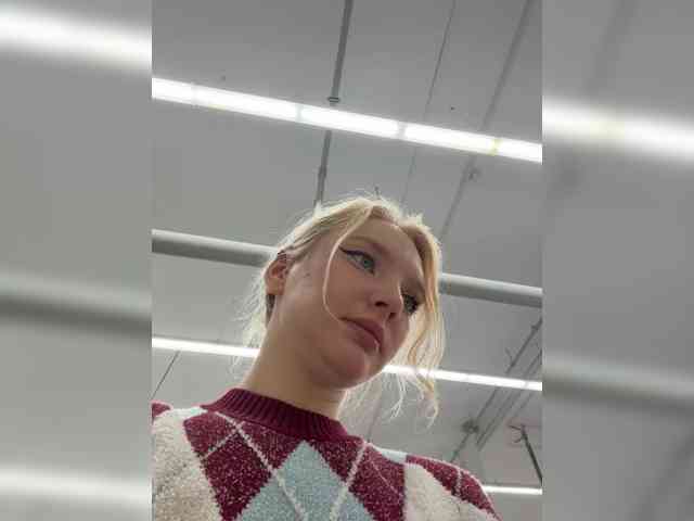 AmmyAlexInPublic